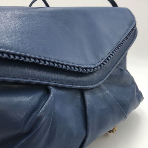 Vintage Navy Blue Bag Bazaar Purse. Layered flaps w/snaps.Two Large compartments - Picture 3 of 7